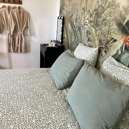Bed & Breakfast Amis Wine House - A 5 Min De Saint-emilion