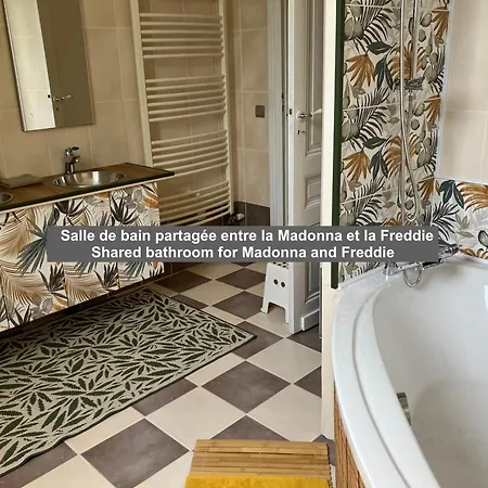 Amis Wine House - A 5 Min De Saint-emilion Bed & Breakfast