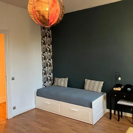 Amis Wine House - A 5 Min De Saint-emilion Bed & Breakfast *