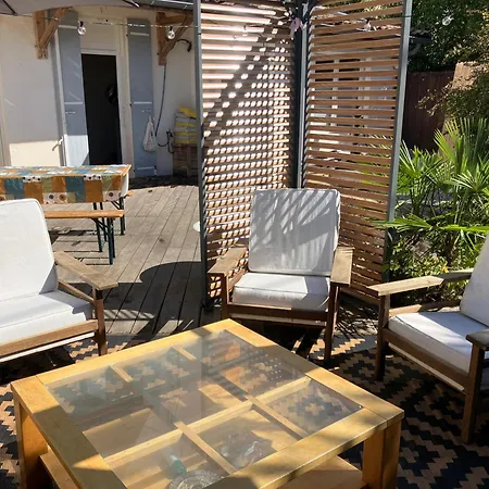 Bed & Breakfast Amis Wine House - A 5 Min De Saint-emilion