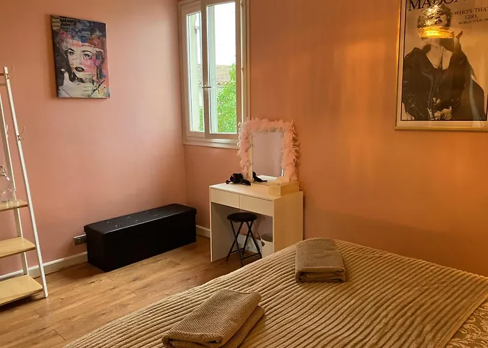 Bed & Breakfast Amis Wine House A Pomerol, A Cote De Saint-emilion *